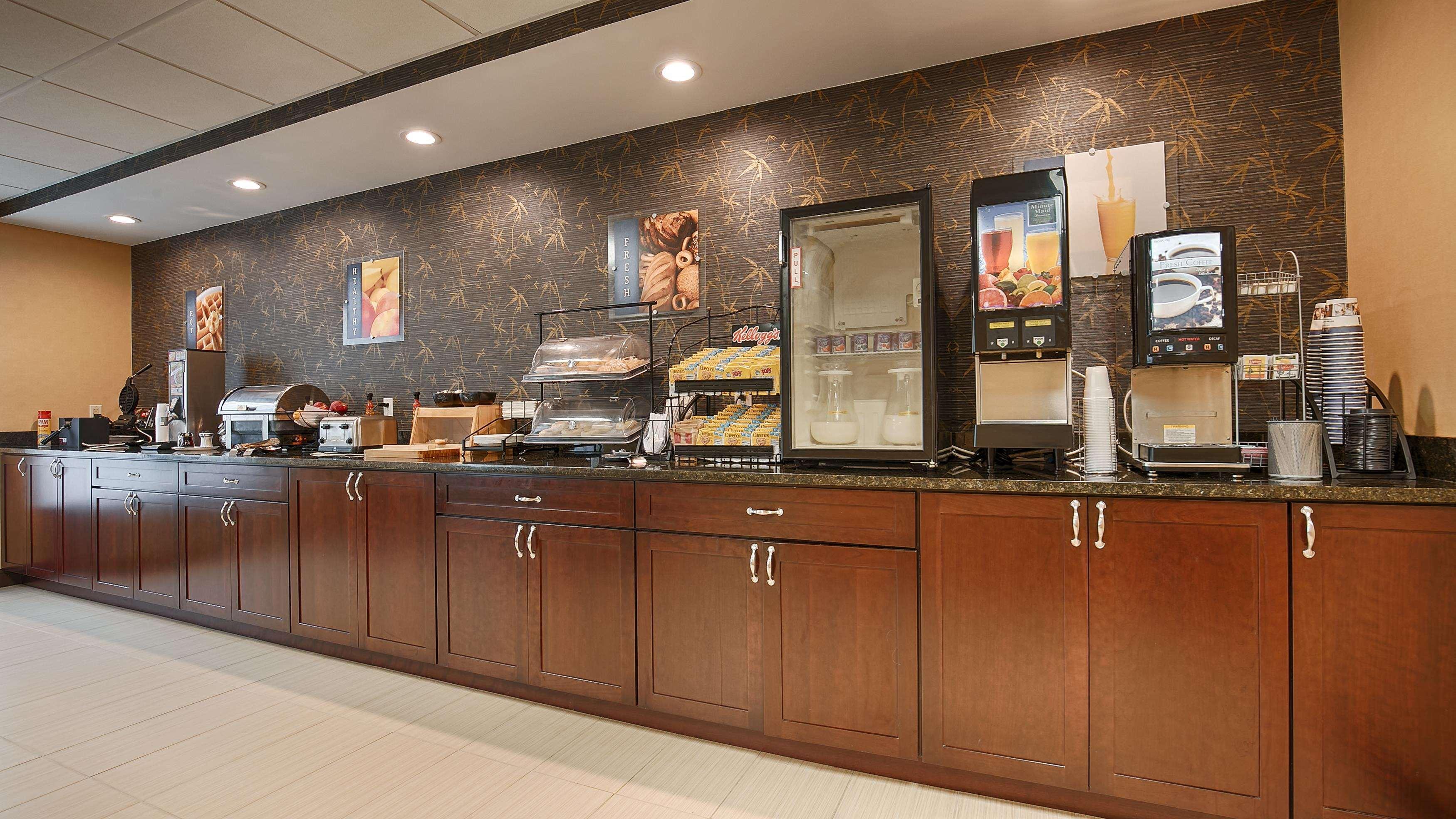 Best Western Springfield West Inn West Springfield Eksteriør bilde